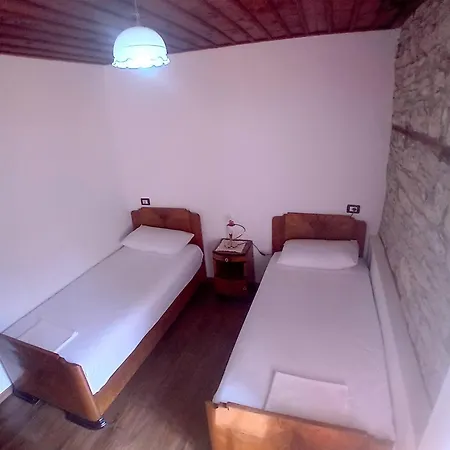Celo Otel 3*