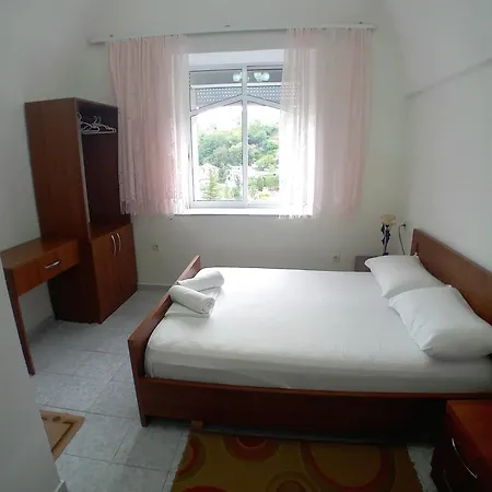 Hotel Celo Gjirokastër