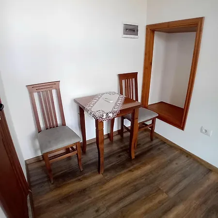 Celo Gjirokaster