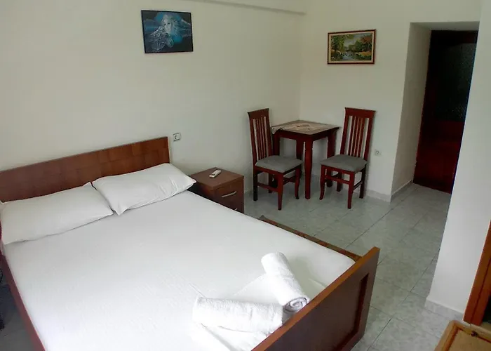 Celo 3* Gjirokastër