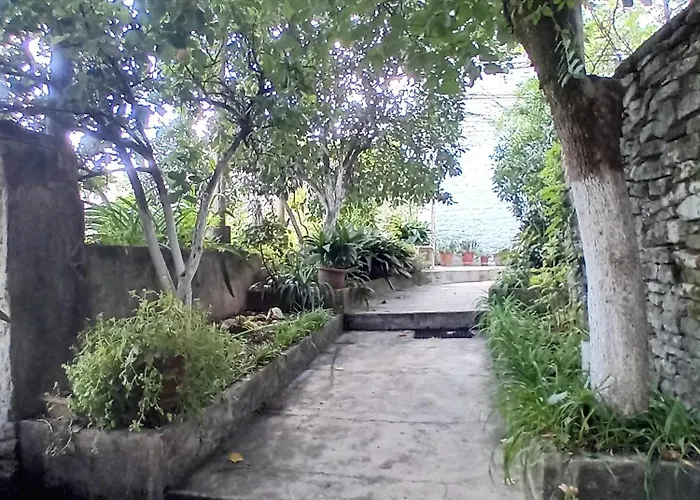 Otel Celo Gjirokastër