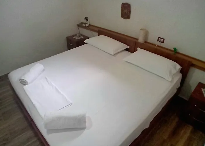 Celo 3* Gjirokastër